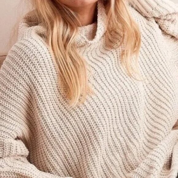 Aerie Chenille Oversized Turtleneck Sweater Cream Beige Size XS - Picture 1 of 12